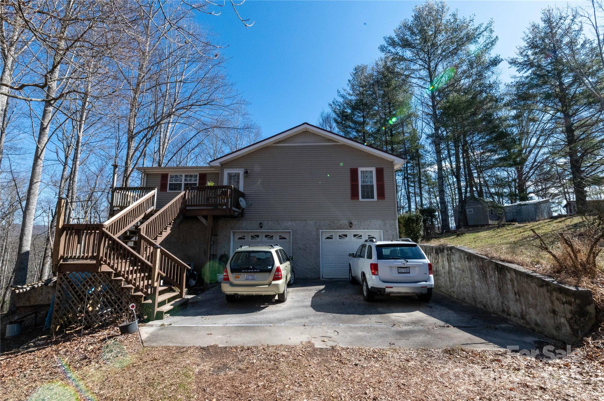 120 Powderhorn Drive Burnsville NC 28714