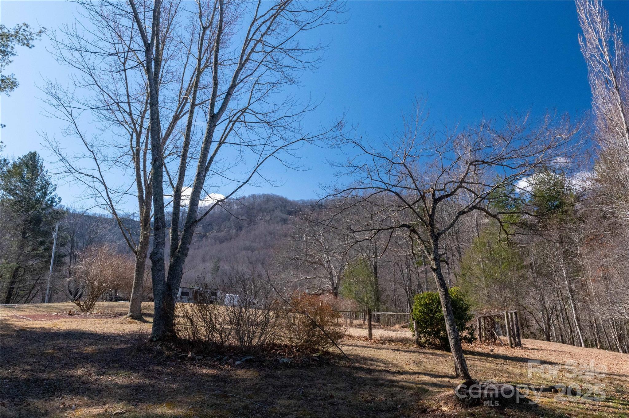 120 Powderhorn Drive Burnsville NC 28714