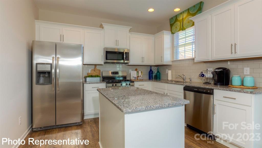 808 Monterey Court Asheville NC 28806