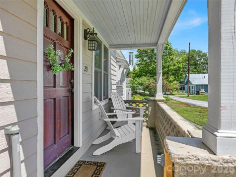 29 Salem Street Brevard NC 28712
