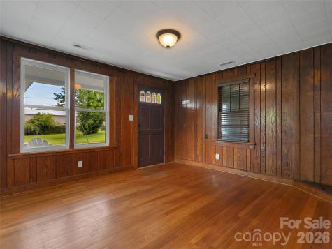 29 Salem Street Brevard NC 28712