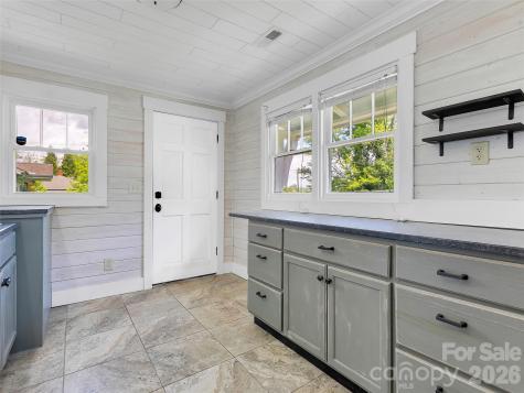29 Salem Street Brevard NC 28712