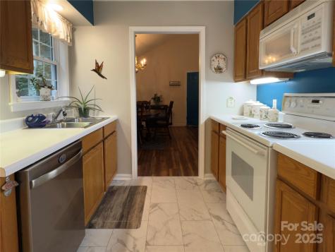 40 Sanctuary Drive Burnsville NC 28714