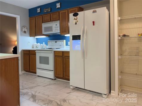 40 Sanctuary Drive Burnsville NC 28714