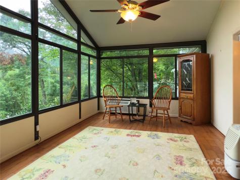 40 Sanctuary Drive Burnsville NC 28714