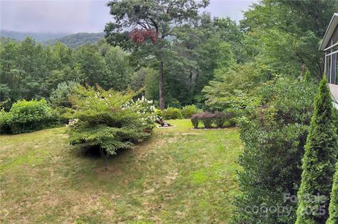 40 Sanctuary Drive Burnsville NC 28714