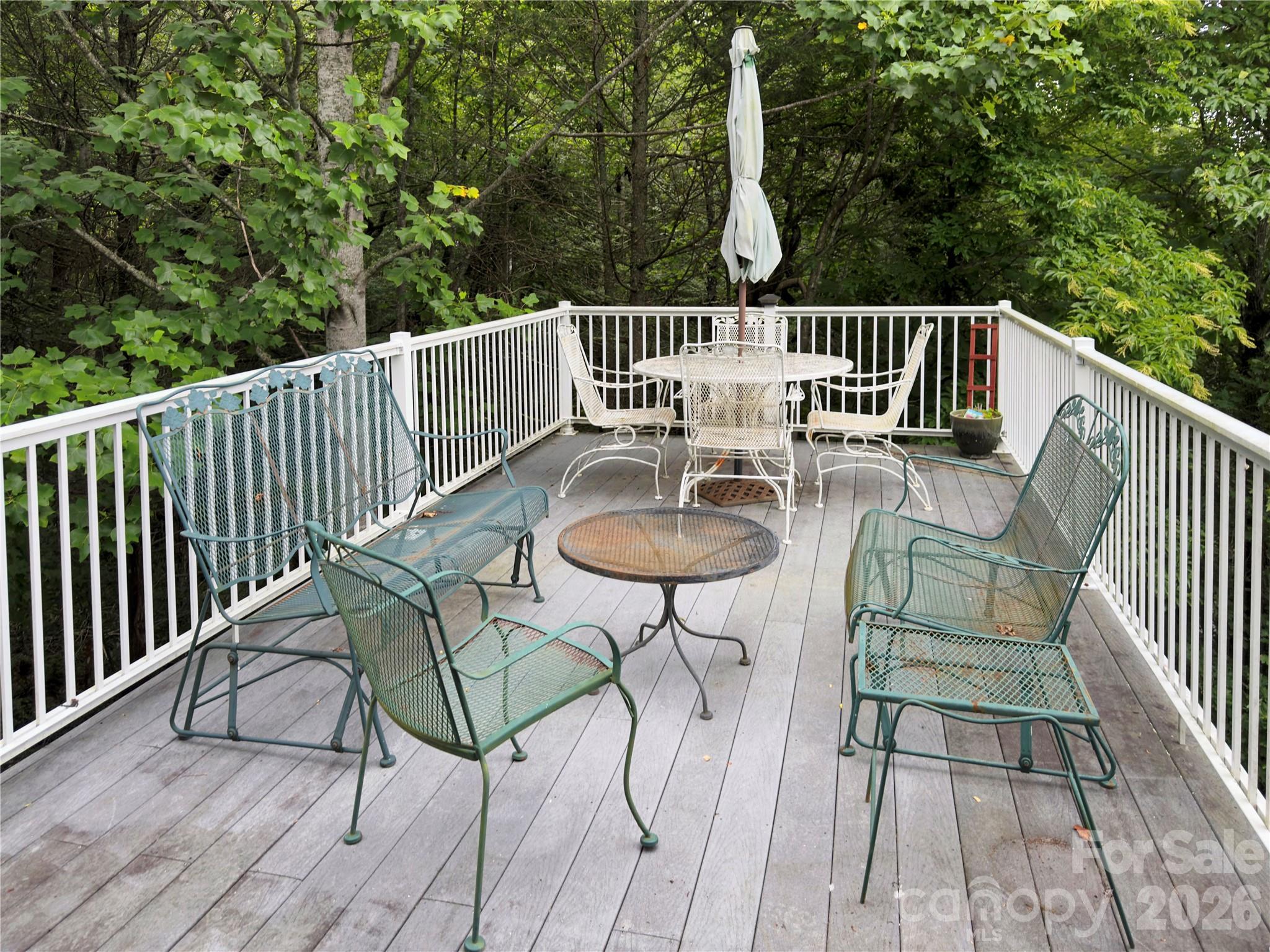 40 Sanctuary Drive Burnsville NC 28714