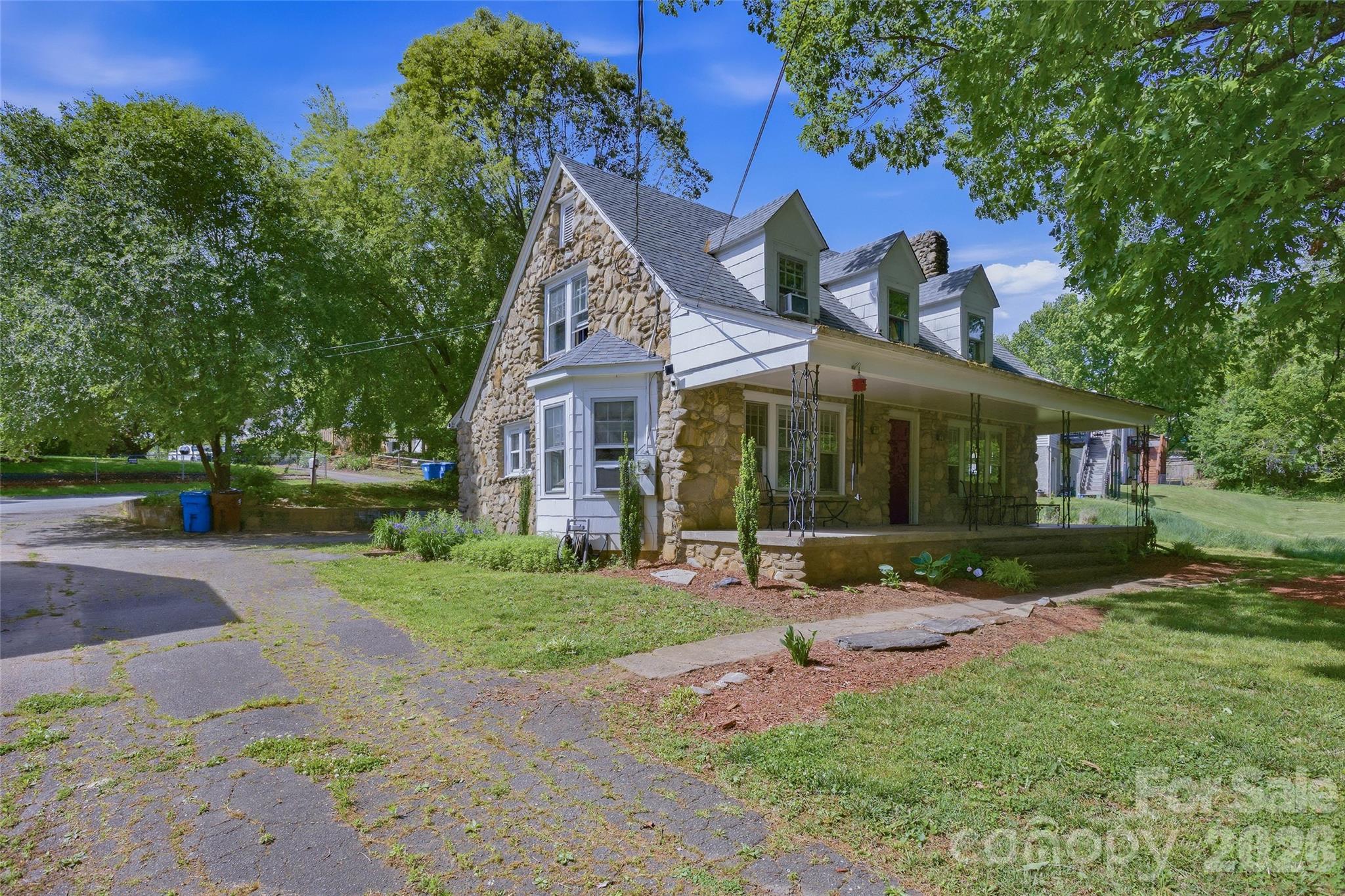 51 & 59 Gudger Road Candler NC 28715
