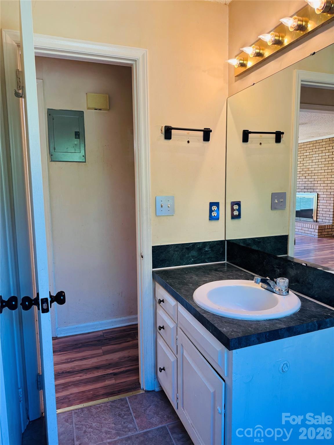 448 Tot Dellinger Road Cherryville NC 28021