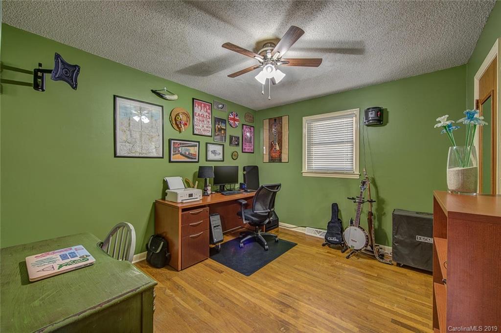 210 W Nims Avenue Mount Holly NC 28120