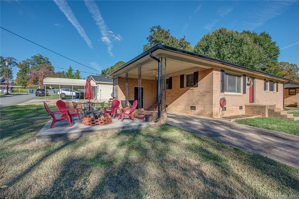 210 W Nims Avenue Mount Holly NC 28120