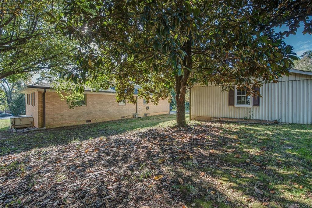 210 W Nims Avenue Mount Holly NC 28120