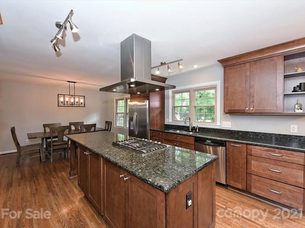 4415 Emory Lane Charlotte NC 28211