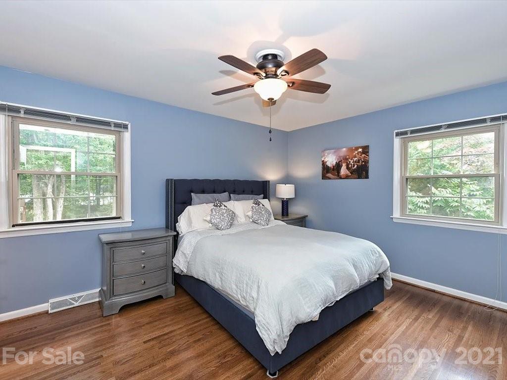 4415 Emory Lane Charlotte NC 28211