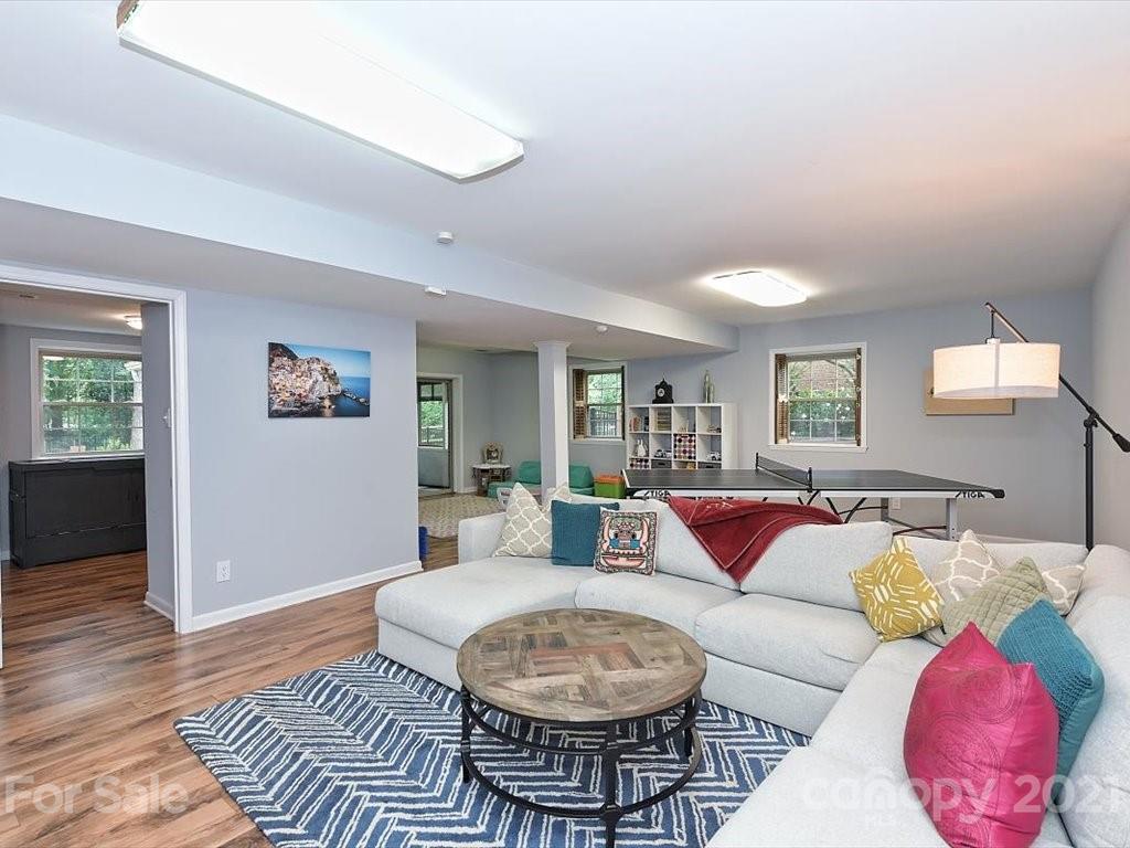 4415 Emory Lane Charlotte NC 28211