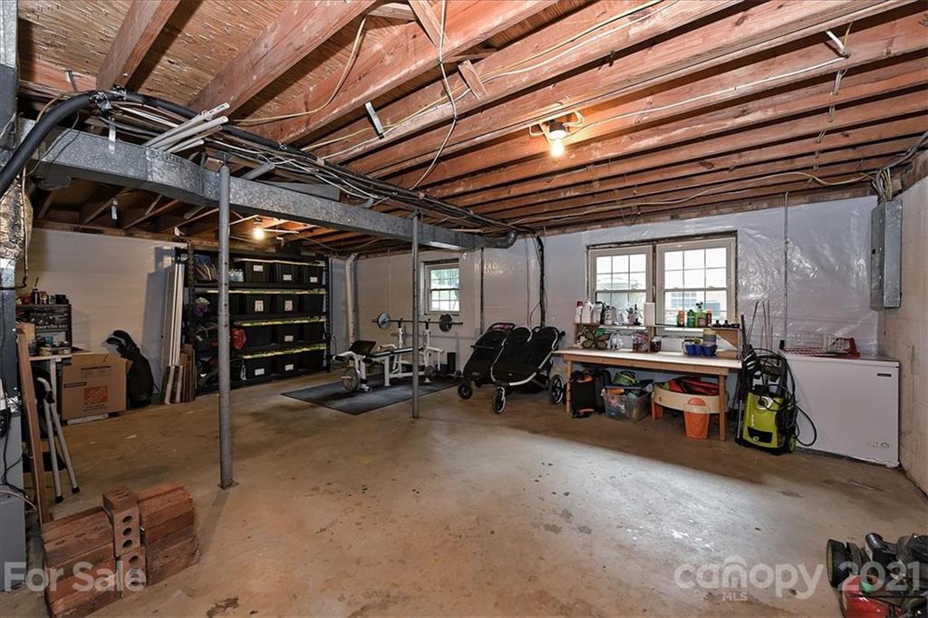 4415 Emory Lane Charlotte NC 28211