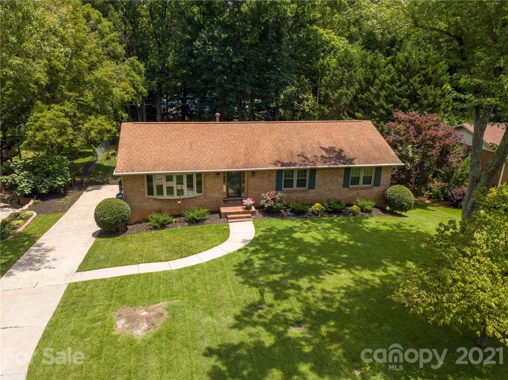 4415 Emory Lane Charlotte NC 28211