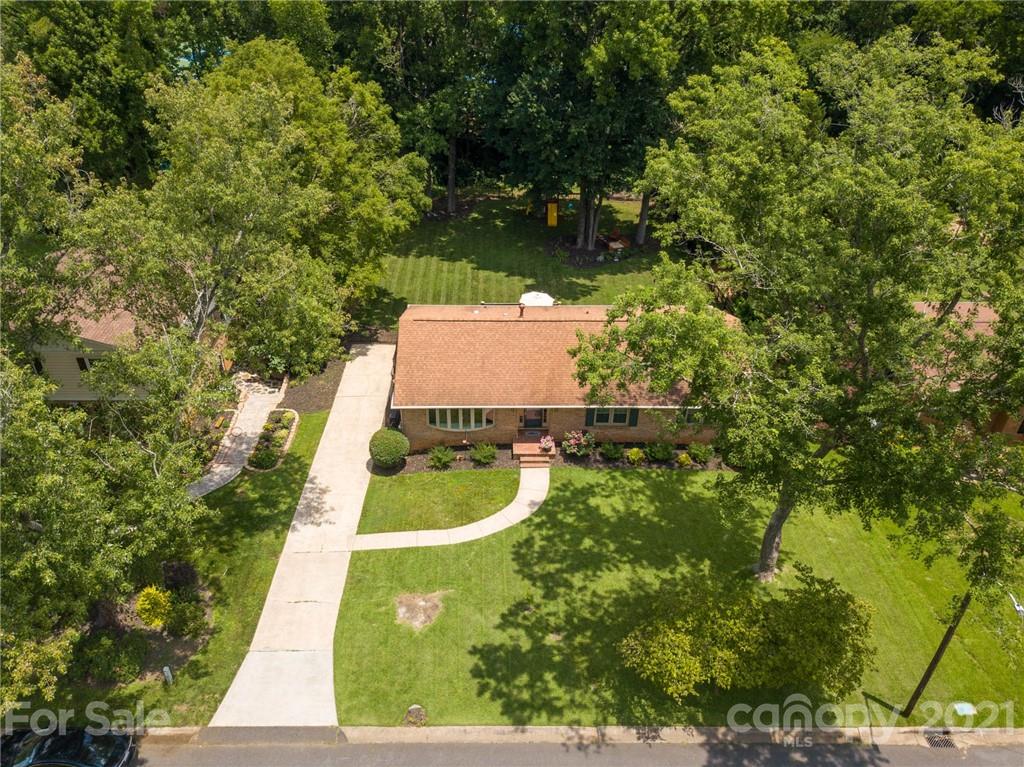 4415 Emory Lane Charlotte NC 28211