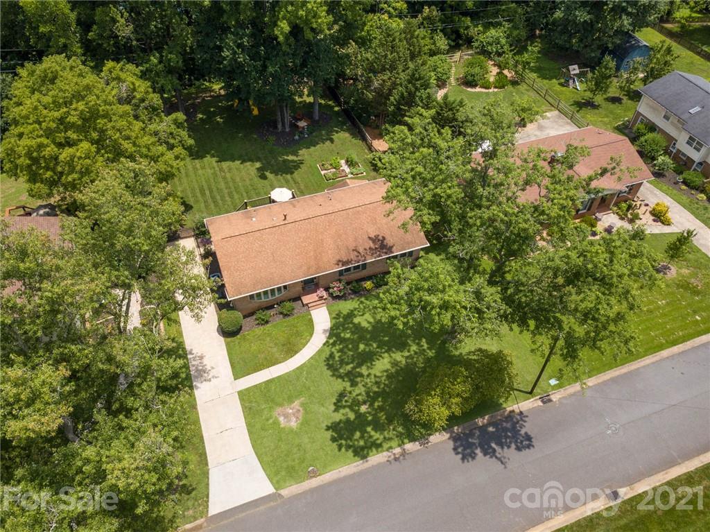 4415 Emory Lane Charlotte NC 28211