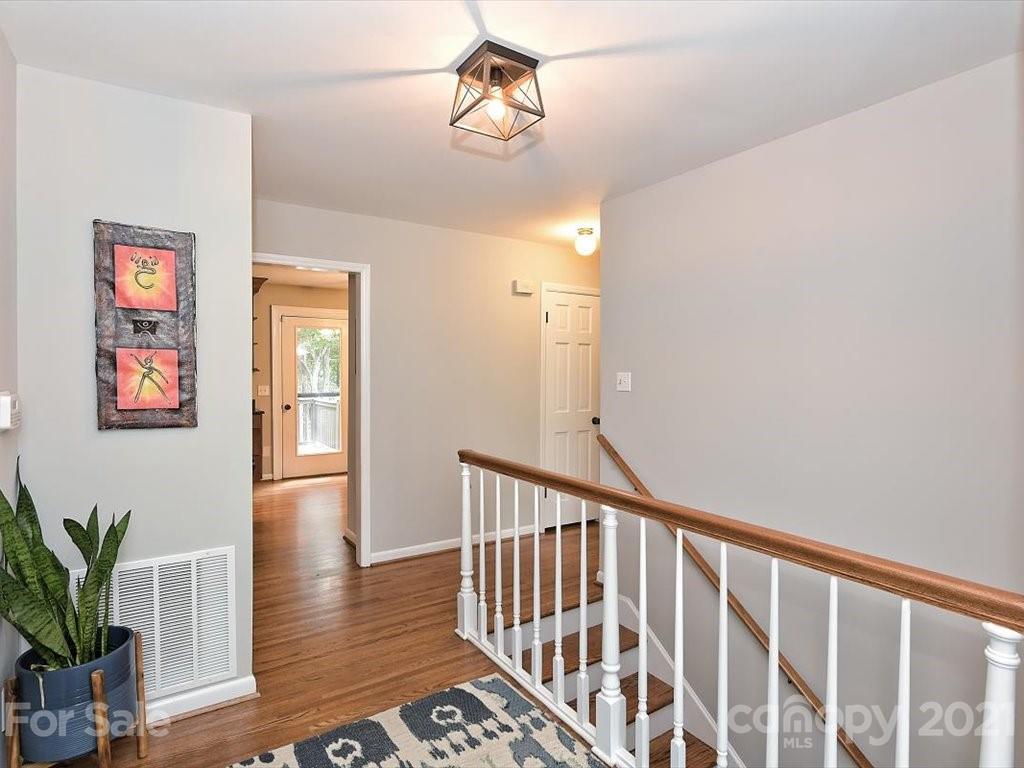 4415 Emory Lane Charlotte NC 28211