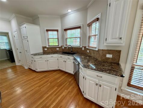 5954 Rathlin Court NW Concord NC 28027