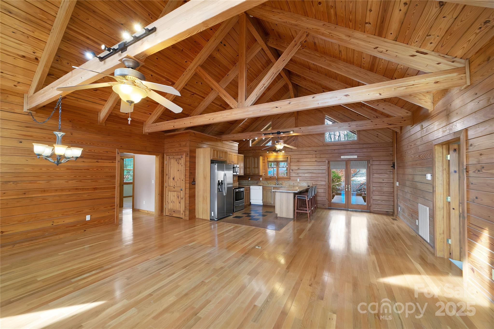 42 Tsitsi Court Brevard NC 28712