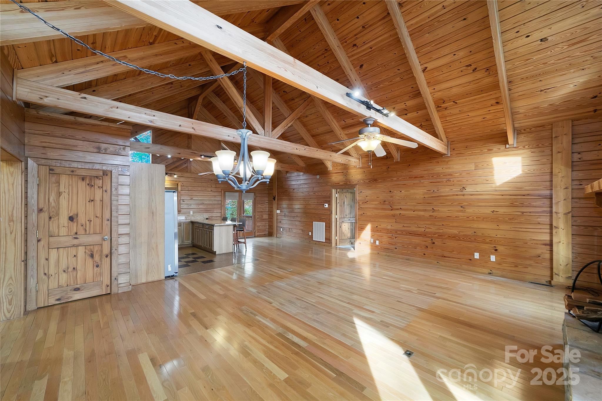 42 Tsitsi Court Brevard NC 28712