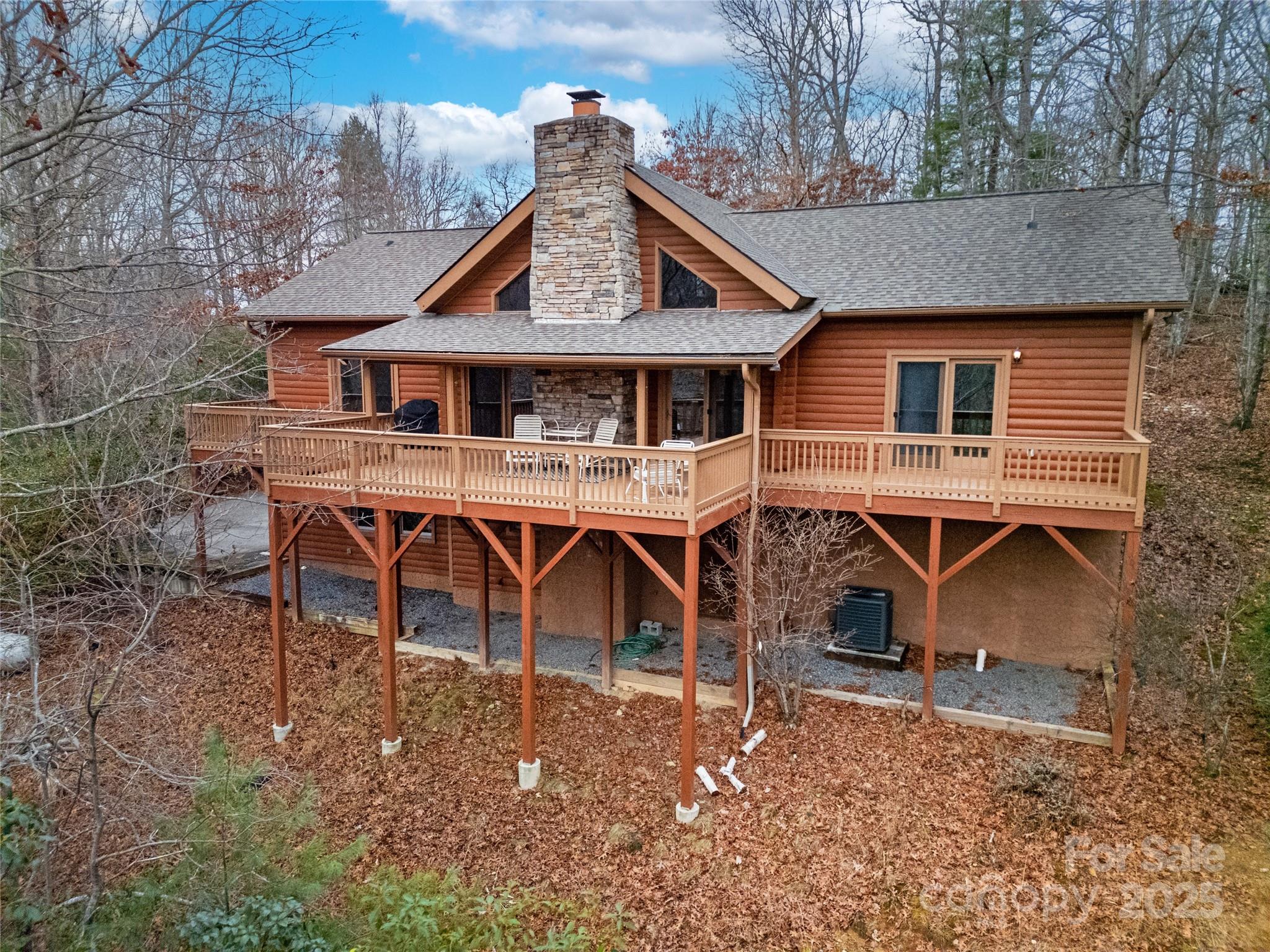 42 Tsitsi Court Brevard NC 28712