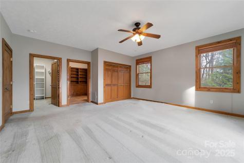 42 Tsitsi Court Brevard NC 28712