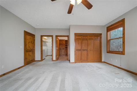 42 Tsitsi Court Brevard NC 28712