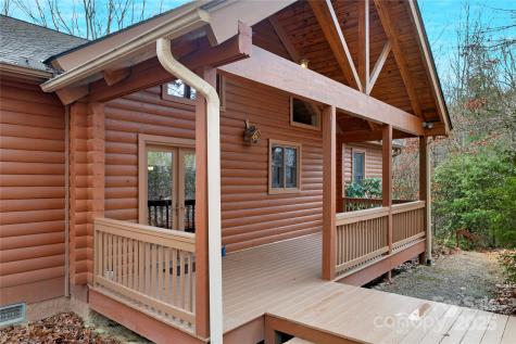 42 Tsitsi Court Brevard NC 28712