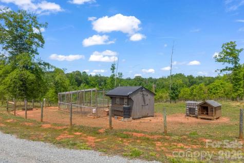 288 Maypole Court Forest City NC 28043