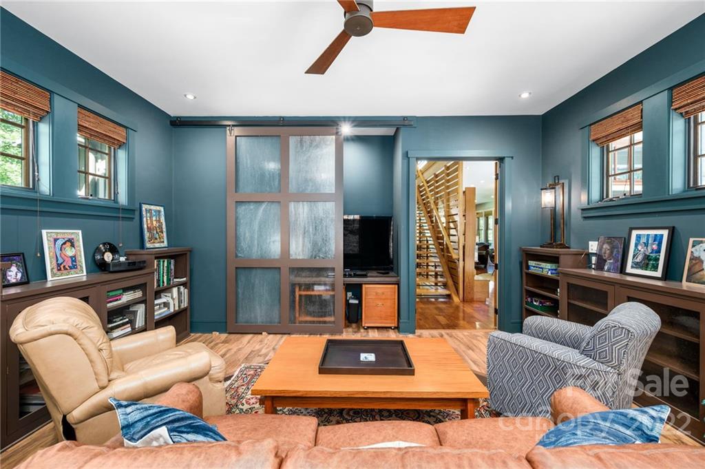 287 Whisper Mountain Drive Leicester NC 28748