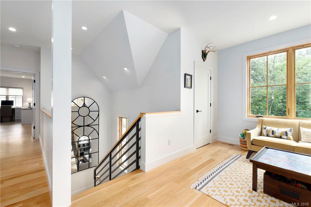 133 Wellington Street Asheville NC 28806