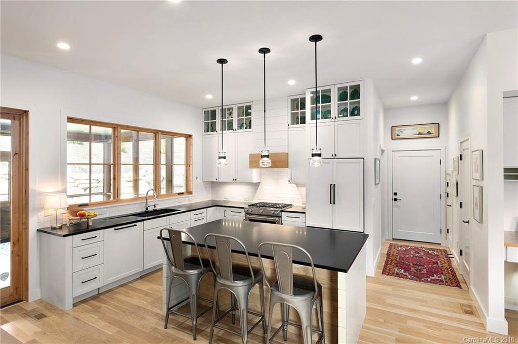 133 Wellington Street Asheville NC 28806
