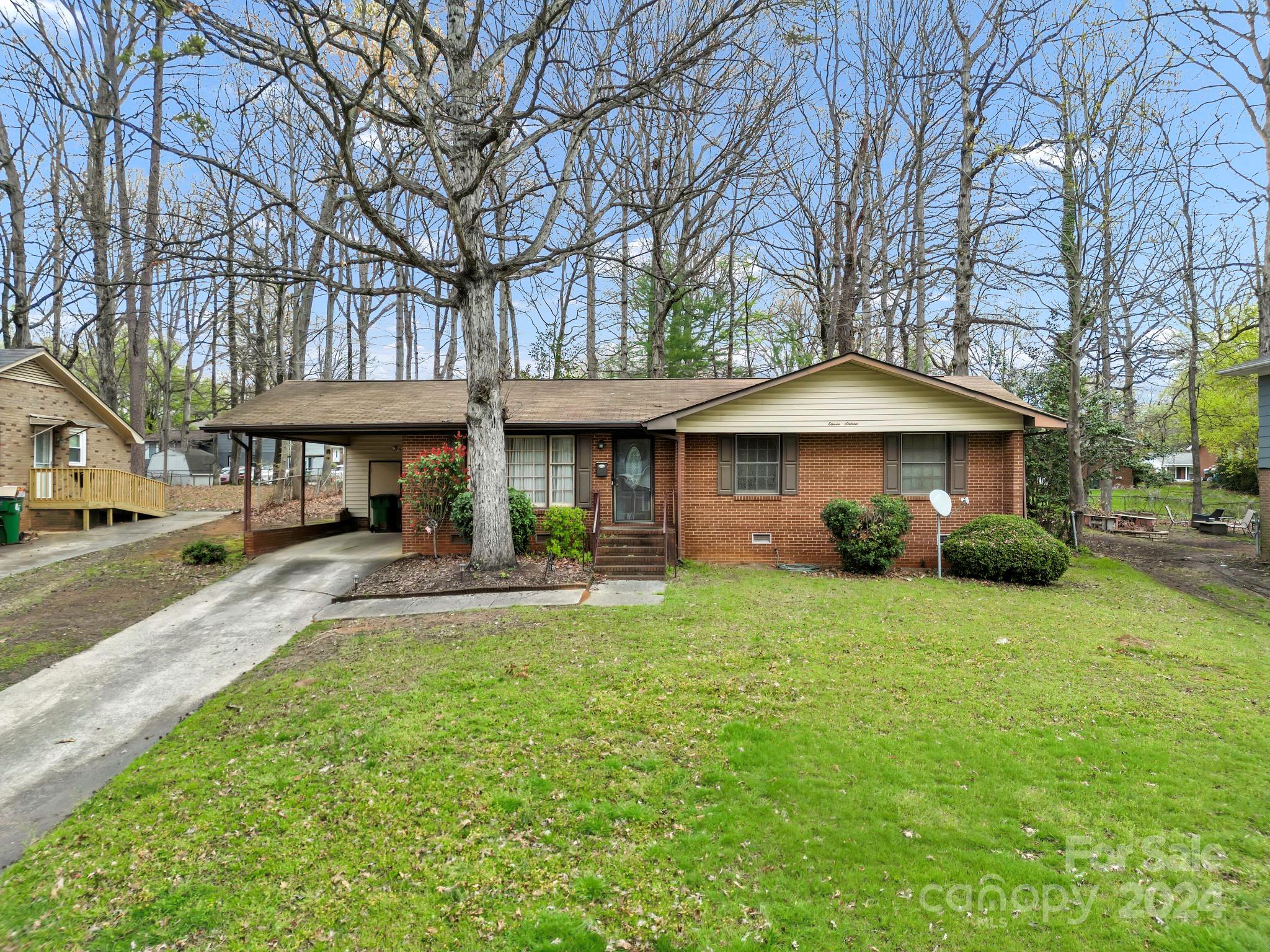 1116 Rosada Drive Charlotte NC 28213