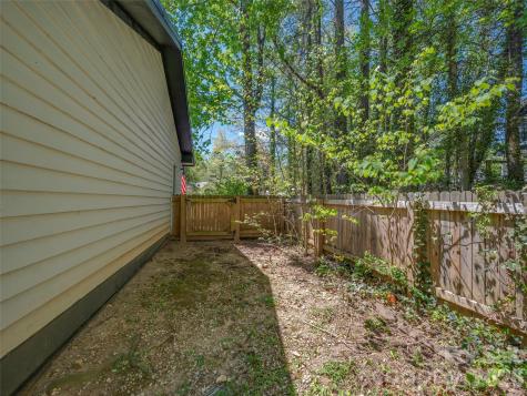 109 Scarlet Drive Fletcher NC 28732