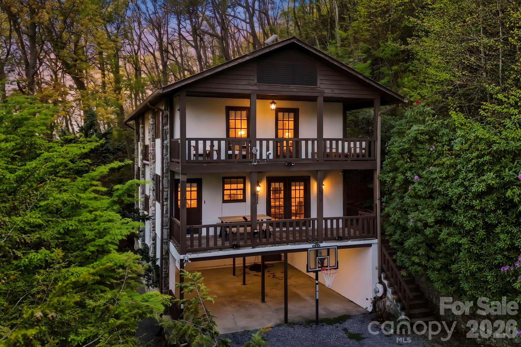 821 Summit Drive Maggie Valley NC 28751
