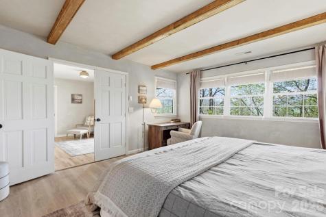 821 Summit Drive Maggie Valley NC 28751
