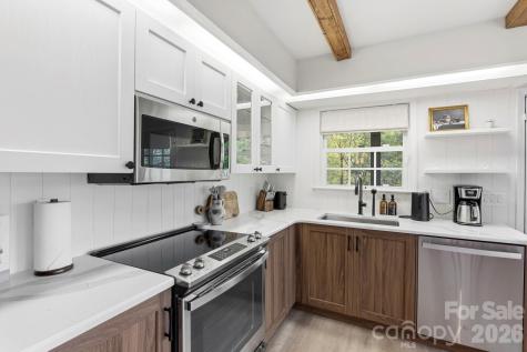 821 Summit Drive Maggie Valley NC 28751