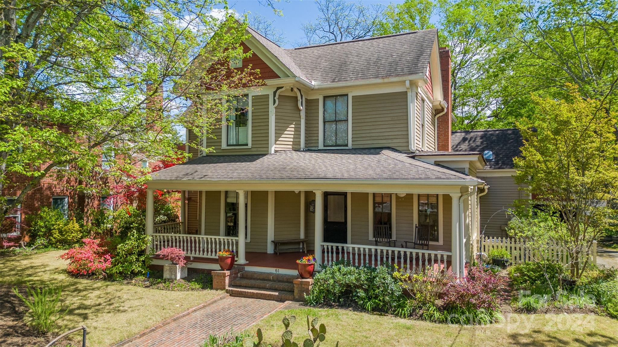 61 Grove Avenue NW Concord NC 28025