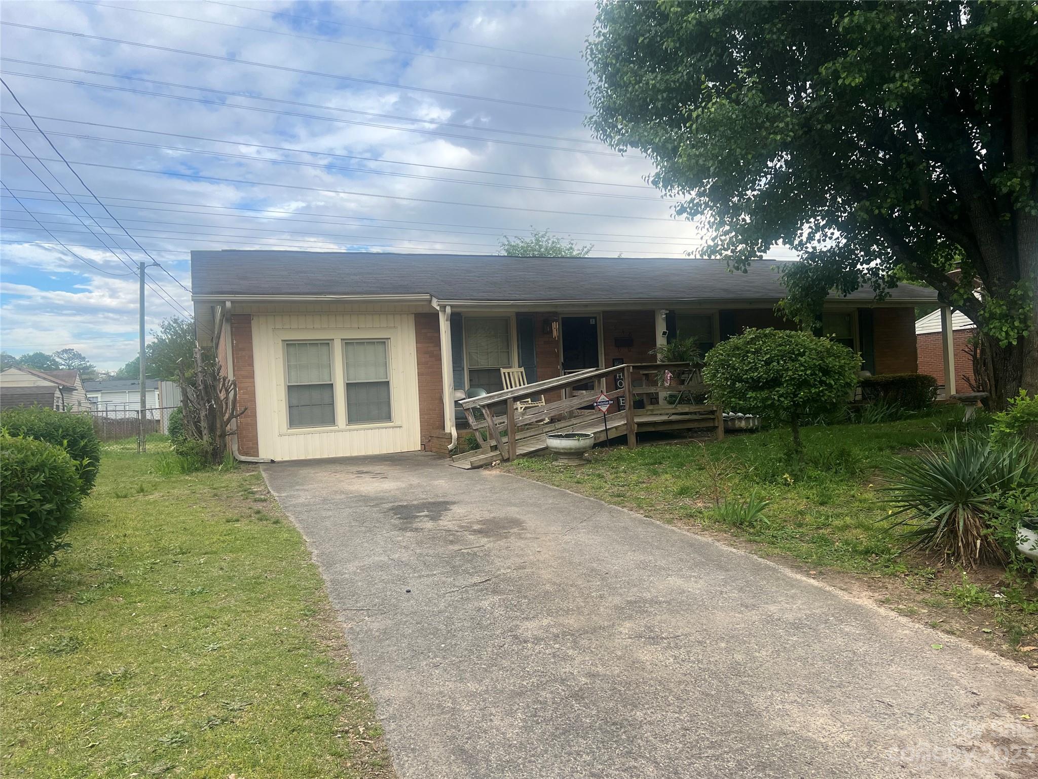 540 Efird Street Gastonia NC 28054
