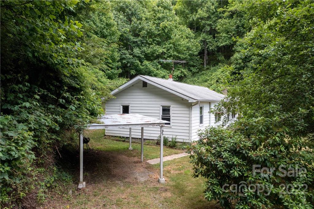 92 Violet Lane Newland NC 28657