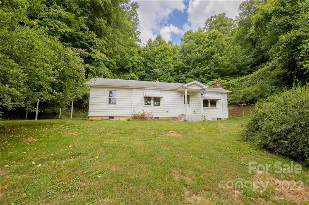 92 Violet Lane Newland NC 28657