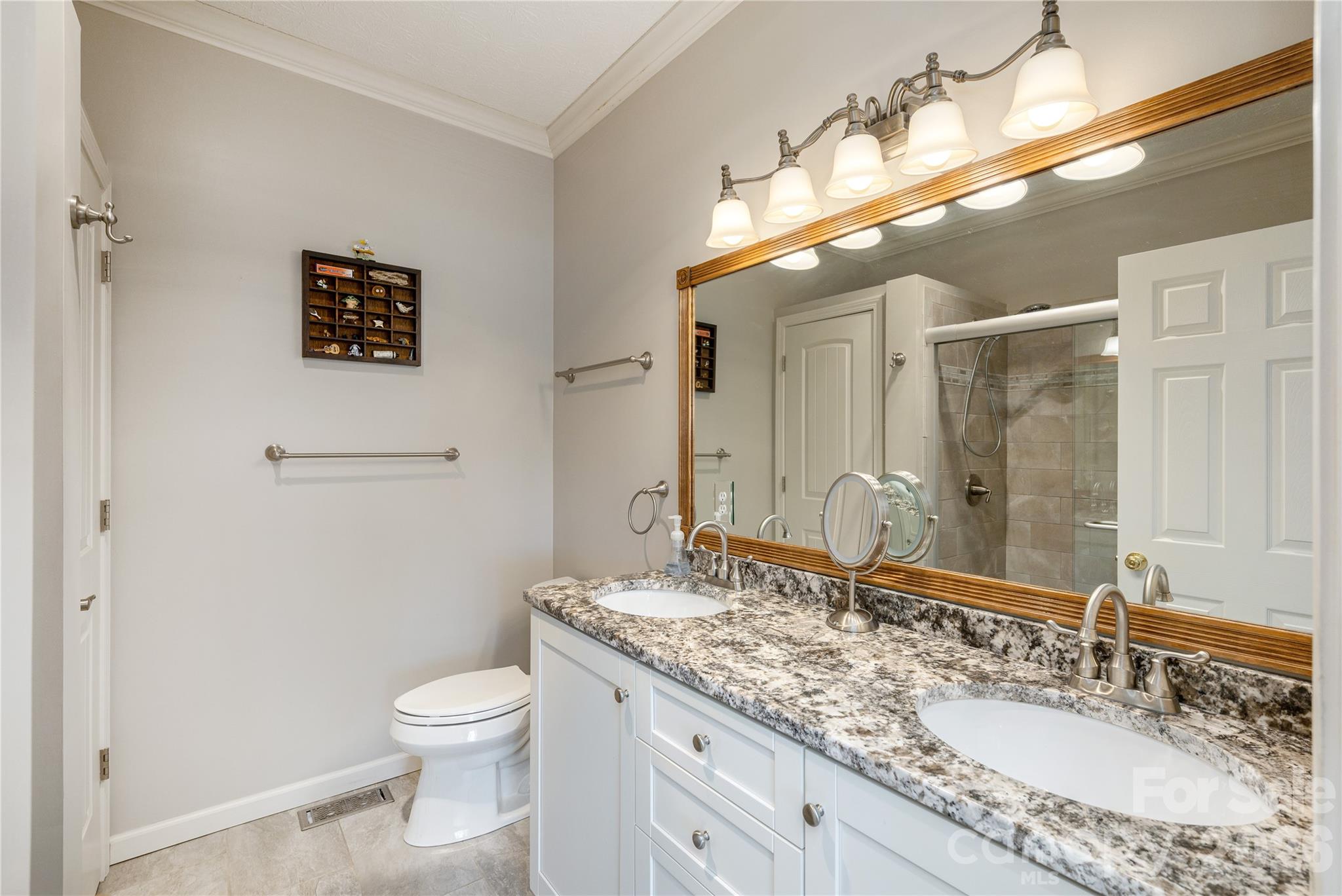 2115 Cumming Woods Court Hendersonville NC 28739