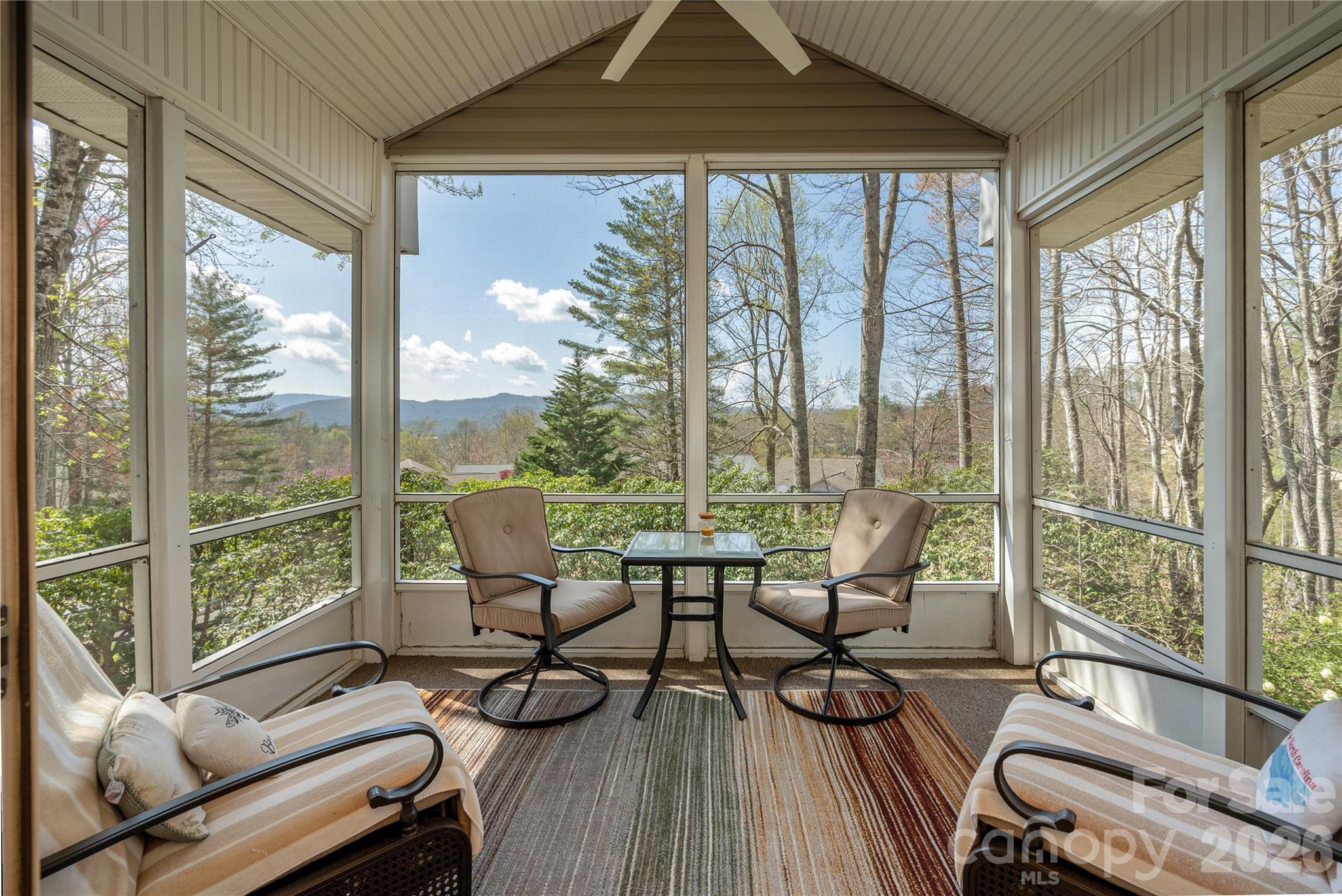 2115 Cumming Woods Court Hendersonville NC 28739