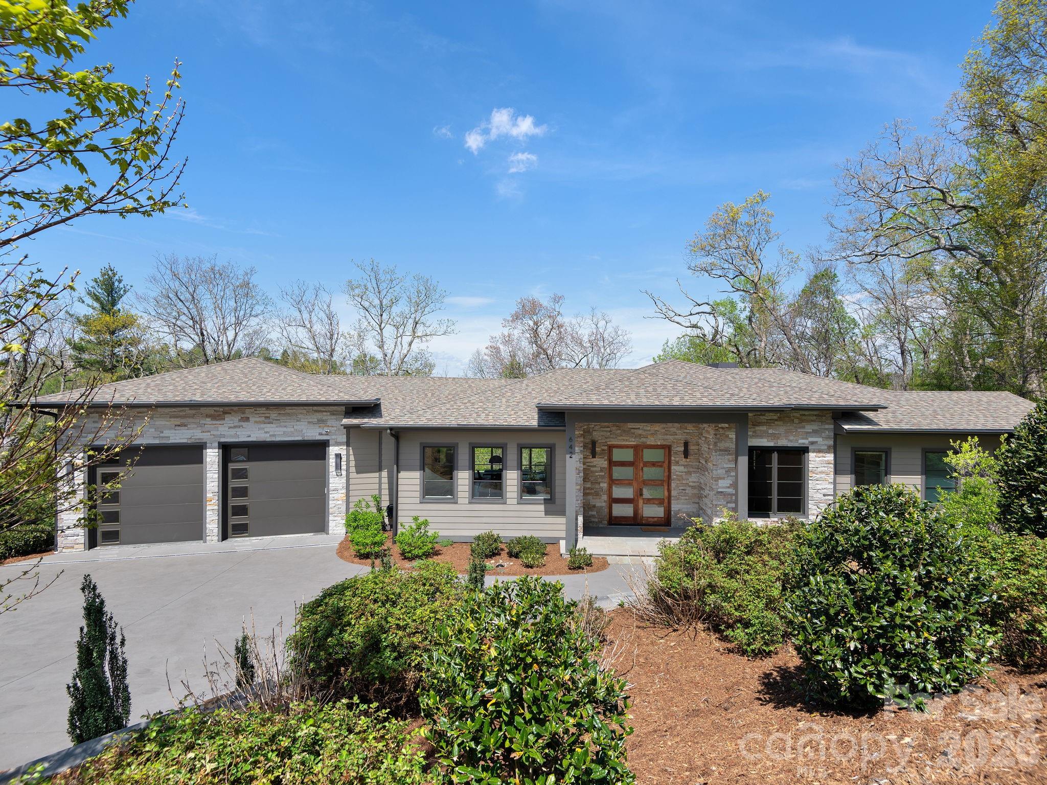 642 Altamont View Asheville NC 28804
