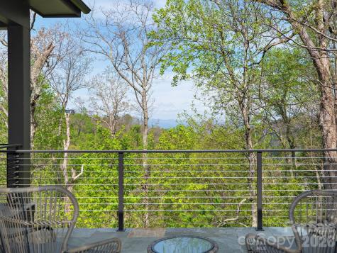 642 Altamont View Asheville NC 28804