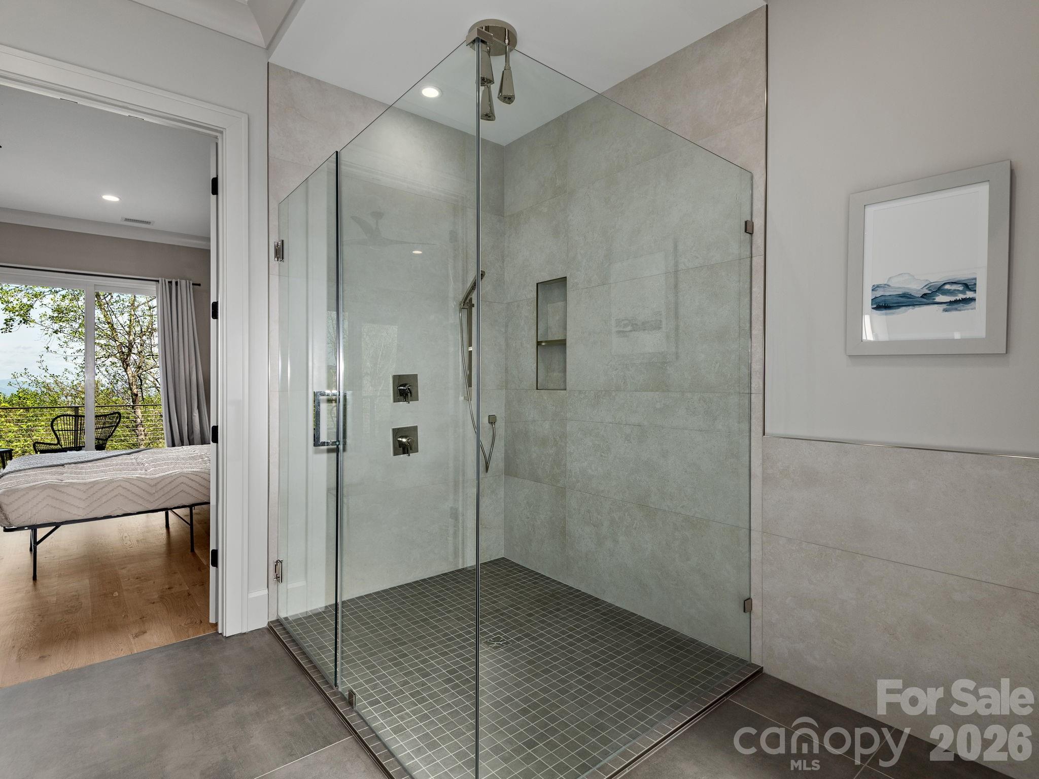 642 Altamont View Asheville NC 28804