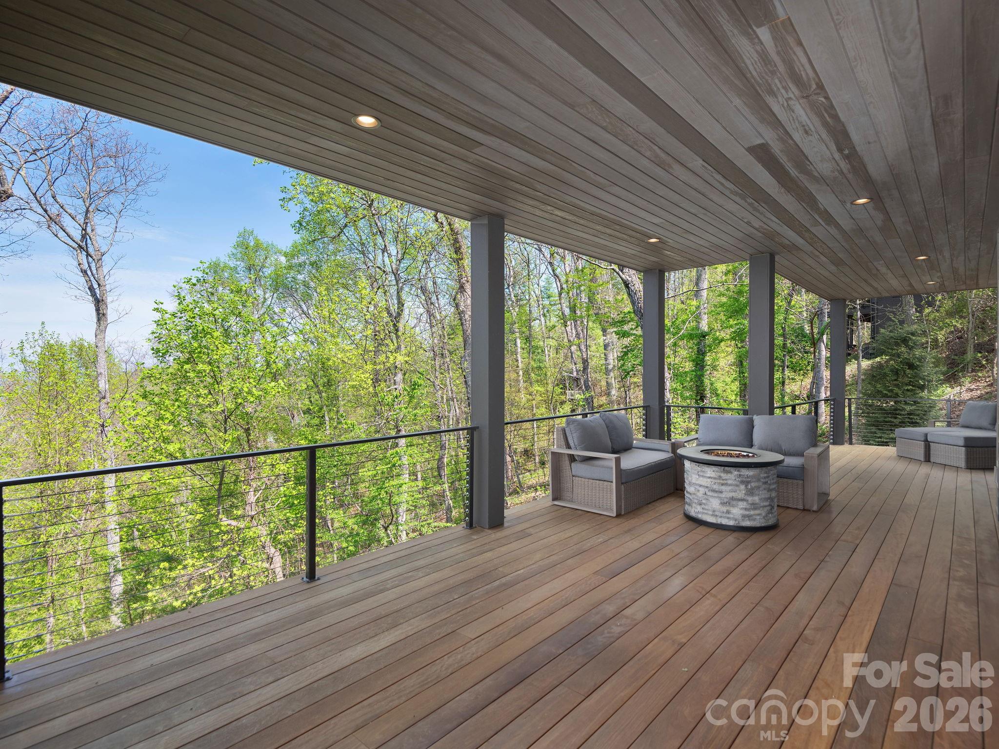 642 Altamont View Asheville NC 28804